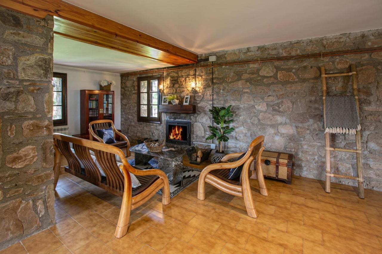 Villa Castellpalom Ripoll Esterno foto